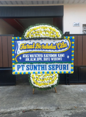 Papan Bunga Duka di Gandekan