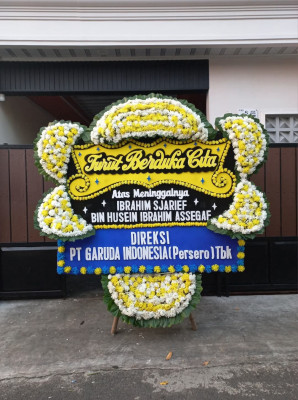 Papan Bunga Duka di Gandekan